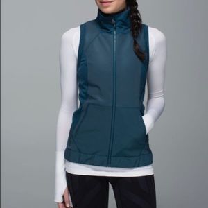 Lululemon Let's Get Visible Vest Alberta Lake size 4